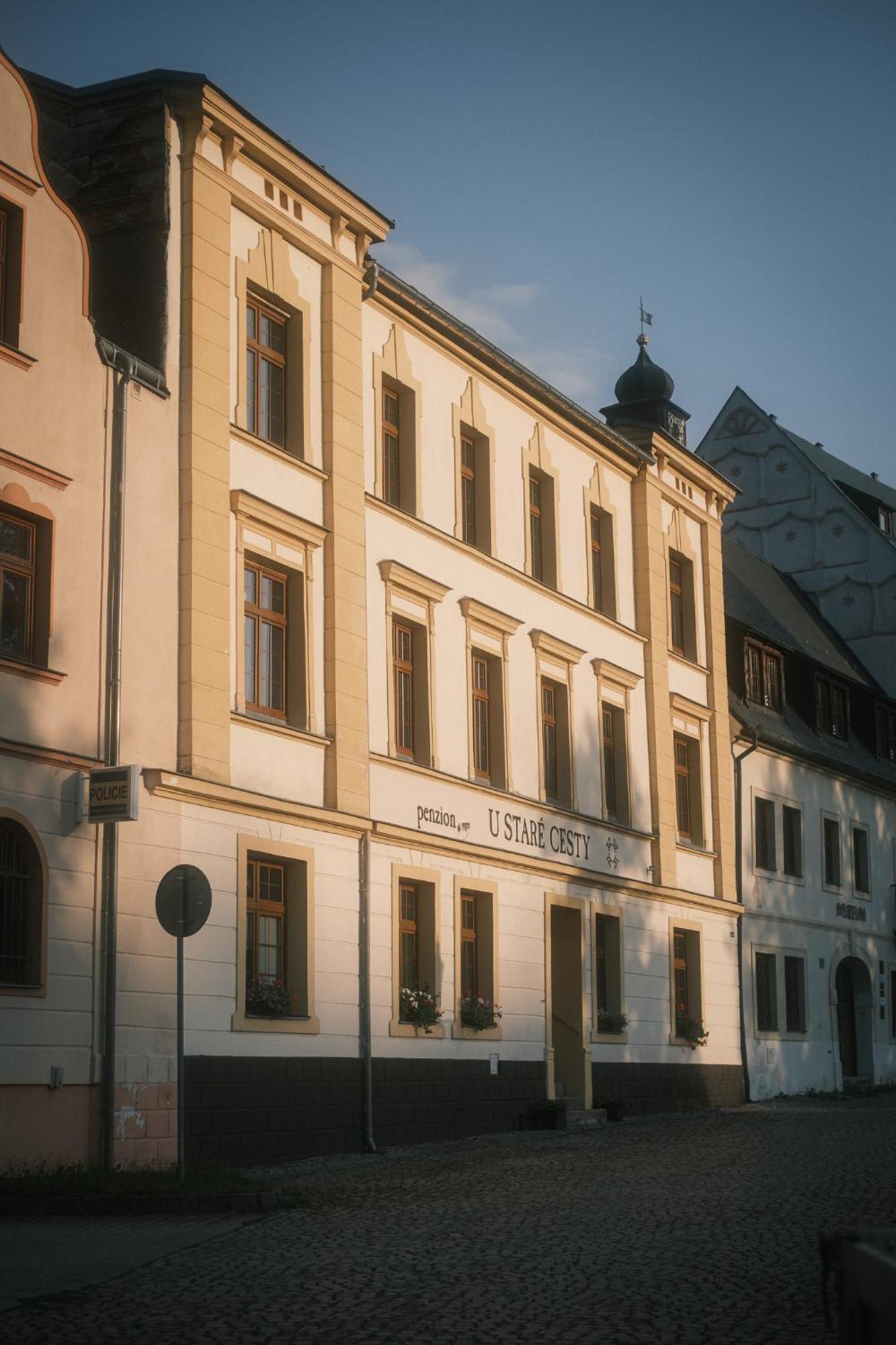 U Stare Cesty Hotel Horní Slavkov Eksteriør billede